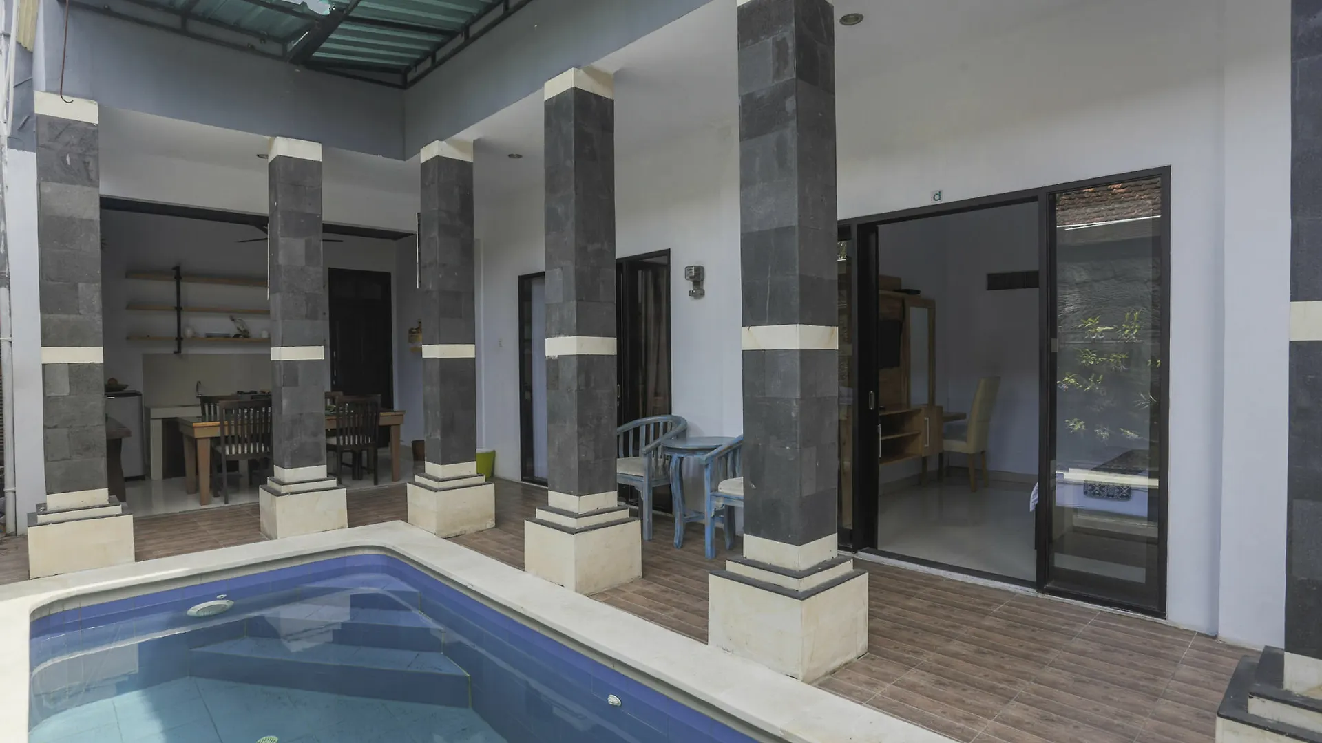 Dekrisna Denpasar Hotel Indonesia