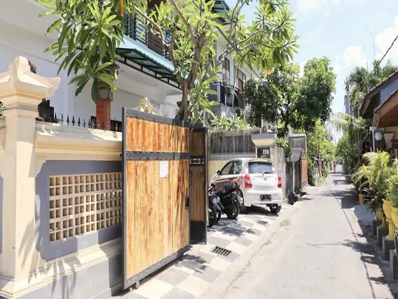 Guest house Dekrisna Denpasar Hotel